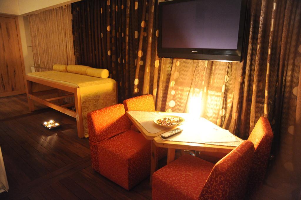 Hotel Merona SJJ Exteriör bild